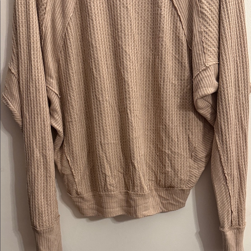 FP We The Free Size XS Tan Santa Clara Textured Thermal Long Sleeve V-Neck Top - Picture 12 of 14